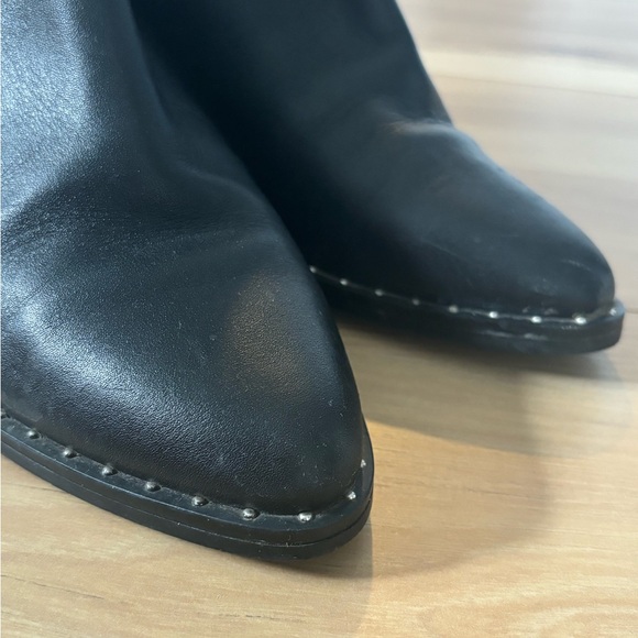 Studded black boot - Picture 4 of 7